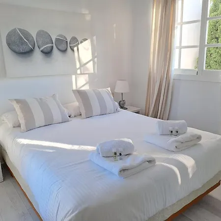 Ferienhaus Noctua Lovely 4 Bedroom House And Pool Estepona